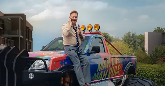 Snickers India campaign