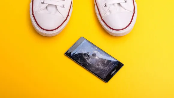 Motorola creates video campaign for pre-launch buzz