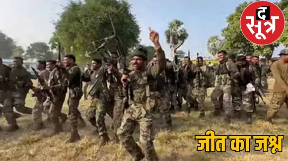 Soldiers morale high after killing Naxal chief weapons exhibition held the sootr