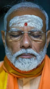 विवेकानंद रॉक पर पीएम मोदी