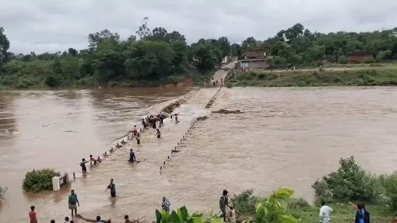 कटनी में भारी बारिश से आफत, उफान पर नदी-नाले, प्रशासन ने जारी किया  हेल्पलाइन नंबल - Katni Heavy Rain
