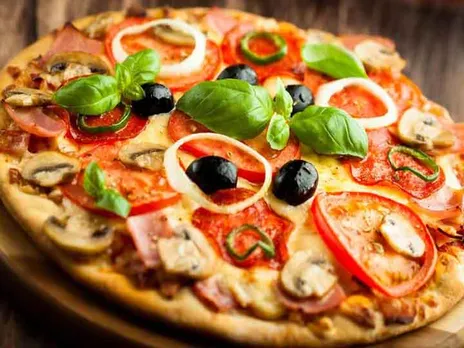 Eating pizza-burger at night is dangerous, serious damage to the ...