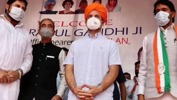 जम्मू: राहुल ने लगाए जय माता दी के नारे और कांग्रेस कार्यकर्ताओं से भी लगवाए नारे 