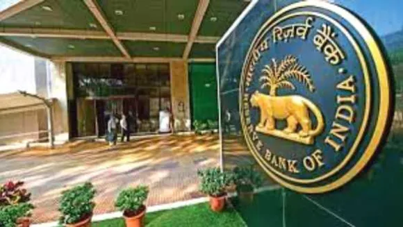 RBI का बड़ा फैसला: ATM से पैसे खत्म होने पर बैंकों को देना होगा पैसा 
