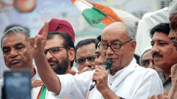 भागवत-ओवैसी पर दिग्विजय: कुछ हिंदू तो कुछ मुसलमानों के ठेकेदार, एक-दूसरे के मददगार
