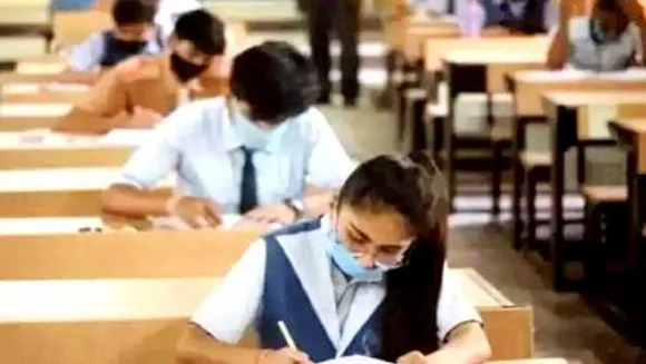 MP: 10वीं-12वीं की विशेष परीक्षा आज से, दसवीं के साढ़े 4 हजार छात्र सिर्फ 4 जिलों से
