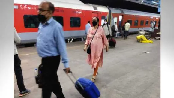 उज्जैन: बेटे ने पिता और उसकी प्रेमिका का रंगे हाथ पकड़ा, दंपत्ति बनकर रुके थे होटल में