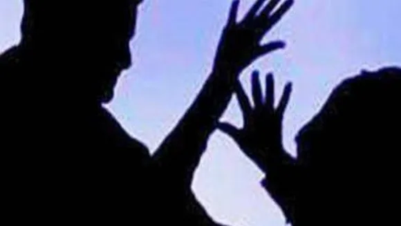 कलयुगी पिता: शराब पीकर घर पर हंगामा, बेटी ने विरोध किया तो बनाया हवस का शिकार
