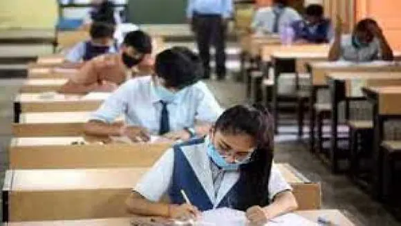 CBSE टर्म-1 एग्जाम: बोर्ड ने जारी किए सख्ती बरतने के ये निर्देश, स्टूडेंट्स जरूर पढ़ें