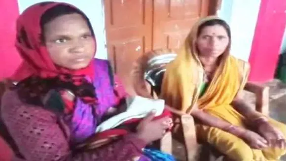 अस्पताल की लापरवाही: नवजात को लेकर 3 किमी चली, एम्बुलेंस ने घर से पहले छोड़ा