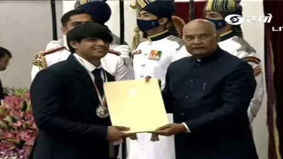 नीरज चोपड़ा मेजर ध्यानचंद पुरस्कार से सम्मानित, 62 खिलाड़ियों को खेल पुरस्कार से नवाजा