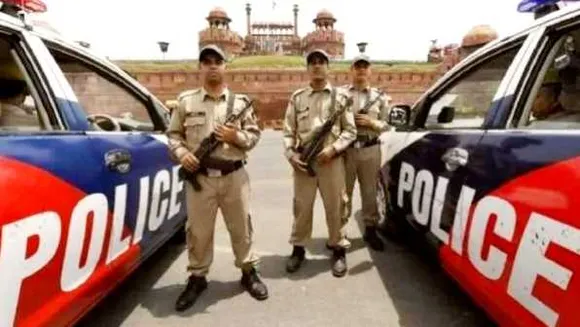 एक्शन: दिल्ली दहलाने की साजिश नाकाम, AK-47, ग्रेनेड समेत पाक आतंकी अरेस्ट 
