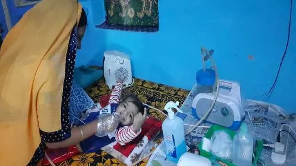 2 साल के मासूम का दर्द: गले की दुर्लभ बीमारी से पीड़ित, ऑपरेशन के लिए चाहिए 12 लाख