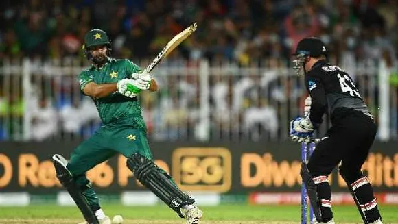 वर्ल्डकप: PAK ने NZ को 5 विकेट से हराया, अफ्रीका ने वेस्टइंडीज को दी 8 विकेट से शिकस्त