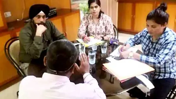 सुब्रत राय पर FIR: भोपाल में सहारा इंडिया पर छापा, 25 हजार इन्वेस्टर्स के फंसे होने की आशंका