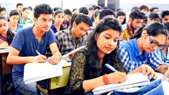नई शिक्षा नीति: ऑनलाइन रजिस्ट्रेशन शुरू, नए सत्र के लिए 79 विषयों का पाठ्यक्रम तैयार