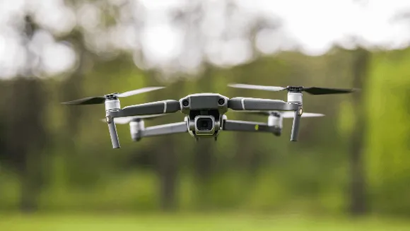 ड्रोन उड़ाने के नियम: भारत सरकार की क्या है गाइ़डलाइन, क्वालिफिकेशन और फाइन