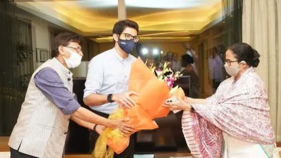 मुंबई: ममता बनर्जी से मिले आदित्य-राउत, कल पवार से करेंगी मीटिंग; कांग्रेस पिक्चर से बाहर