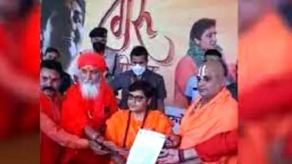 'आश्रम विवाद' में प्रज्ञा की एंट्री: बोलीं- CM से पूछेंगी किस आधार पर दी शूटिंग की मंजूरी?