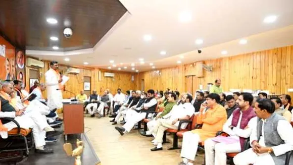 BJP MLAs का दुख: अफसर तवज्जो नहीं देते, प्रमुख सचिव, कलेक्टर तो सुनते तक नहीं 