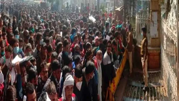 MP में बेरोजगारी के हाल: 15 पद पर 11 हजार कैंडीडेट्स, 3 मिनट में नौकरी का फैसला!