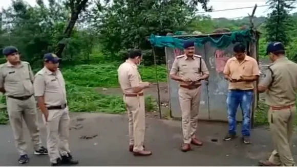 पीथमपुर में लूट: बाइक सवार बदमाशों ने फायरिंग करके कर्मचारी से 3 लाख 35 हजार रूपए लूटे
