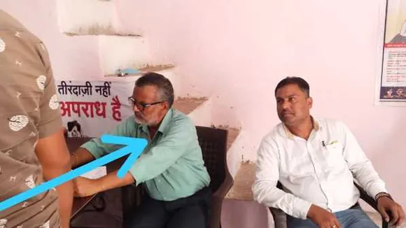 टीकमगढ़: बिजली विभाग के EE 50 हजार घूस लेते गिरफ्तार, बिल कम करवाने के लिए मांगे थे पैसे