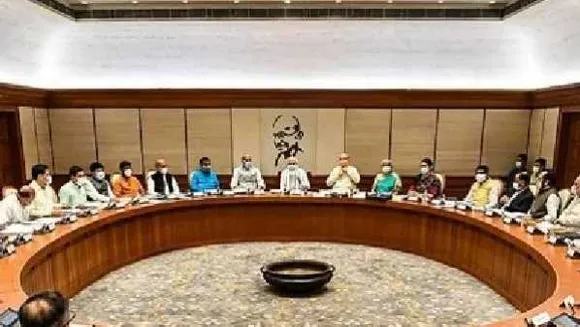 मोदी कैबिनेट: गरीबों को मिलता रहेगा मुफ्त राशन, कृषि कानूनों की वापसी का प्रस्ताव मंजूर