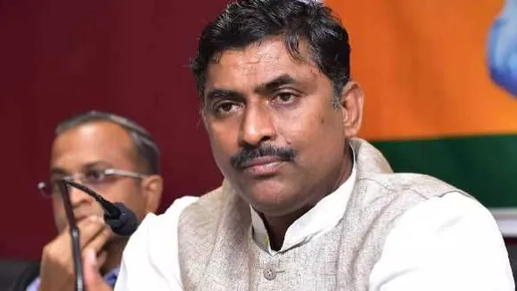 प्रदेश प्रभारी की दो टूकः चार-पांच बार MLA, सांसद बनने के बाद भी रोना रोने वाले नालायक 