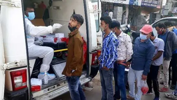 MP में कोरोना केस: भोपाल में छठे दिन सबसे ज्यादा केस, इंदौर में स्कूल स्टूडेंट्स संक्रमित