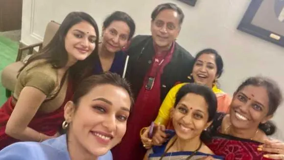 सेल्फी पर थरूर ट्रोल: नरोत्तम बोले- टंच माल कहने वाले ब्रांड एंबेसडर, MP मिमी ये बोलीं