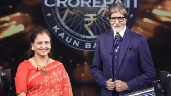 बीहड़ की बेटी का कमाल: 53 की उम्र में KBC खेला, 1 करोड़ जीतकर शहर लौटी गीतासिंह