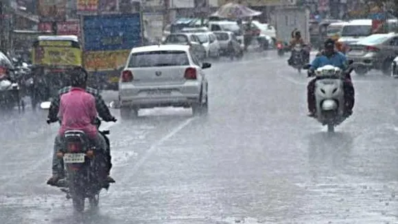 MP: 36 घंटे में बंगाल की खाड़ी में लो प्रेशर एरिया बन रहा, प्रदेश में 16 तक झमाझम

