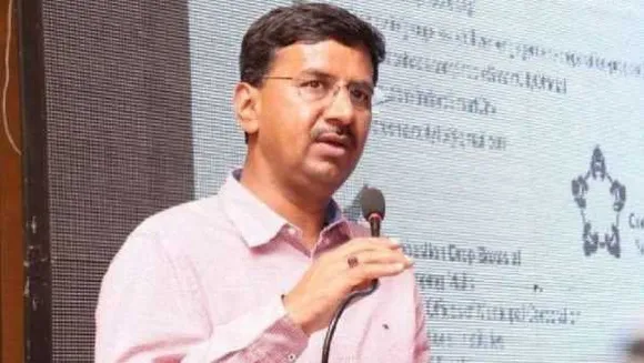 इंदौर प्रशासन का अभियान: 77 वर्षीय वृद्ध महिला को कलेक्टर ने दिलाया मकान का कब्जा