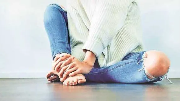 नजरअंदाज ना करें : जवानी में जोड़ो का दर्द, इन लक्षणों को गंभीरता से लें


