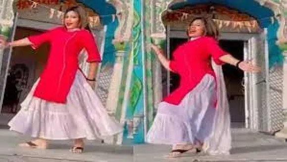 MP: मंदिर में 'सेकंड हैंड जवानी' डांसर गर्ल ने हटाया वीडियो, बोलीं- आहत करना मकसद नहीं
