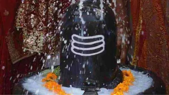 
सावन का दूसरा सोमवार: नवमी,कृत्तिका नक्षत्र और बुधादित्य योग, भगवान शिव को प्रसन्न करने के लिए करें ये काम
