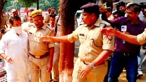लखीमपुर: केंद्रीय मंत्री का बेटा 12 घंटे पूछताछ के बाद अरेस्ट, ड्राइवर की शर्ट से फंसा मामला