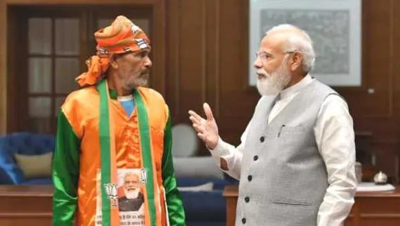 मुलाकात: 750KM पैदल चलकर दिल्ली पहुंचे, मोदी से मिले; प्रहलाद बोले- आम आदमी को समझते हैं
