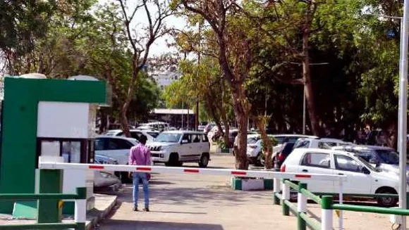 MP: नई पार्किंग पॉलिसी तैयार, गाड़ी खरीदने से पहले पार्किंग सर्टिफिकेट देना जरूरी
