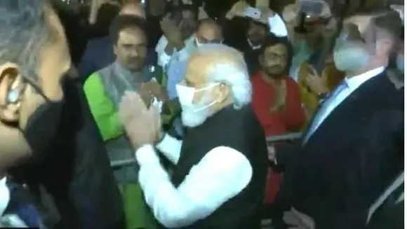 अमेरिका में मोदी: UNGA मीटिंग के लिए न्यूयॉर्क पहुंचे पीएम, लोगों ने लगाए वंदे मातरम के नारे
