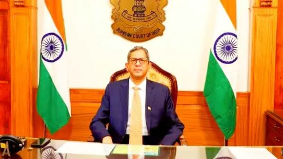 SC की तल्खी: ब्यूरोक्रेट्स और पुलिस अफसरों का बर्ताव आपत्तिजनक- CJI रमना
