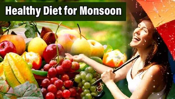 अनहेल्दी फूड्स से बचें: मॉनसून में बाहर की चीजों को करें मना, इंफेक्शन होने का खतरा