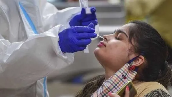 MP: त्योहारों के सीजन में कोरोना बढ़ा रहा टेंशन, भोपाल समेत 6 जिलों में मिले संक्रमित