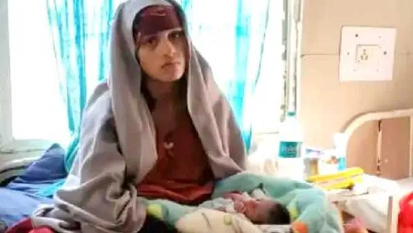 हौसला: प्रेग्नेंट थी, बच्ची को जन्म देने के बाद भी पेपर दिया, बेटी का नाम बैतूल रखा; युवती का सम्मान