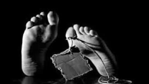 रोज की कलह से तंग आकर पत्नी ने 4 महीन की बेटी के साथ की खुदकुशी, इस बात से नाराज था पति
