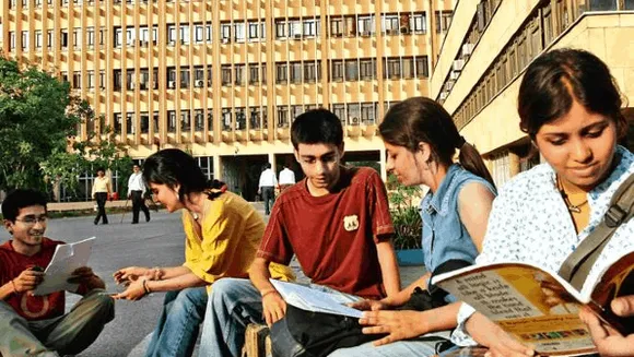 IIT में नया पाठ्यक्रम: पब्लिक पॉलिसी, AI होंगे शामिल, छात्र-कामकाजी दोनों पढ़ सकेंगे
