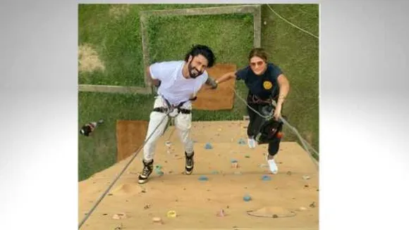 विद्युत संग नंदिता: जल्द शादी के बंधन में बंधेंगे, हवा में करेंगे शादी