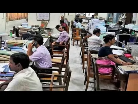 ऐतिहासिक पहल: 4 लाख कर्मचारियों के प्रमोशन का रास्ता साफ, सीएम ने दी सौगात