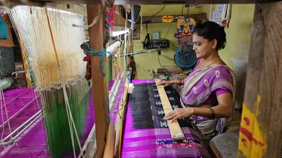 श्रमिक कल्याण: टेक्सटाइल सेक्टर में काम करने वाले मजदूरों को मिलेगी अनुग्रह राशि